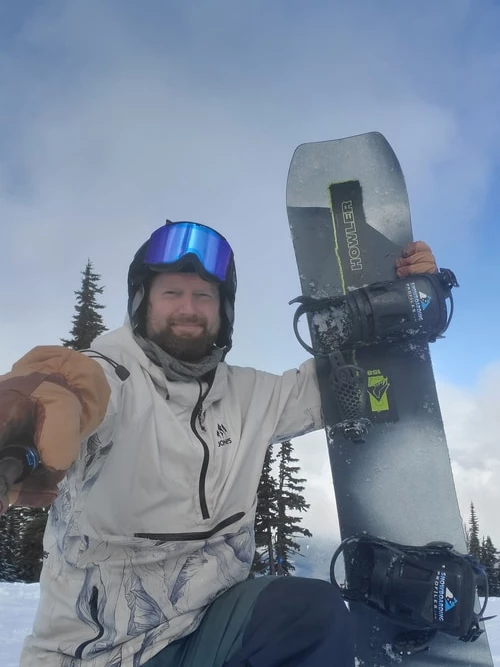 Jones Howler 2025-2026 On Snow Testing