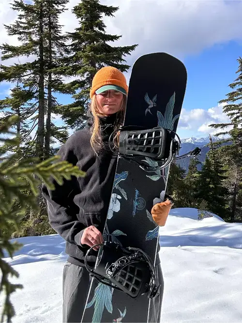 Never Summer Cascade 2026-2027 On Snow Demo | Snowboarding Profiles Never Summer Cascade 2026-2027 On Snow Demo